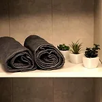 Wilcza 54 Prywatne Mieszkanie Z Balkonem W Centrum 400m Od Dworca Centralnego Samodzielne Zameldowanie! Self Check-in System! Warschau