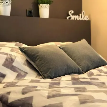 Apartmán Wilcza 54 Prywatne Mieszkanie Z Balkonem W Centrum 400m Od Dworca Centralnego Samodzielne Zameldowanie! Self Check-in System! *